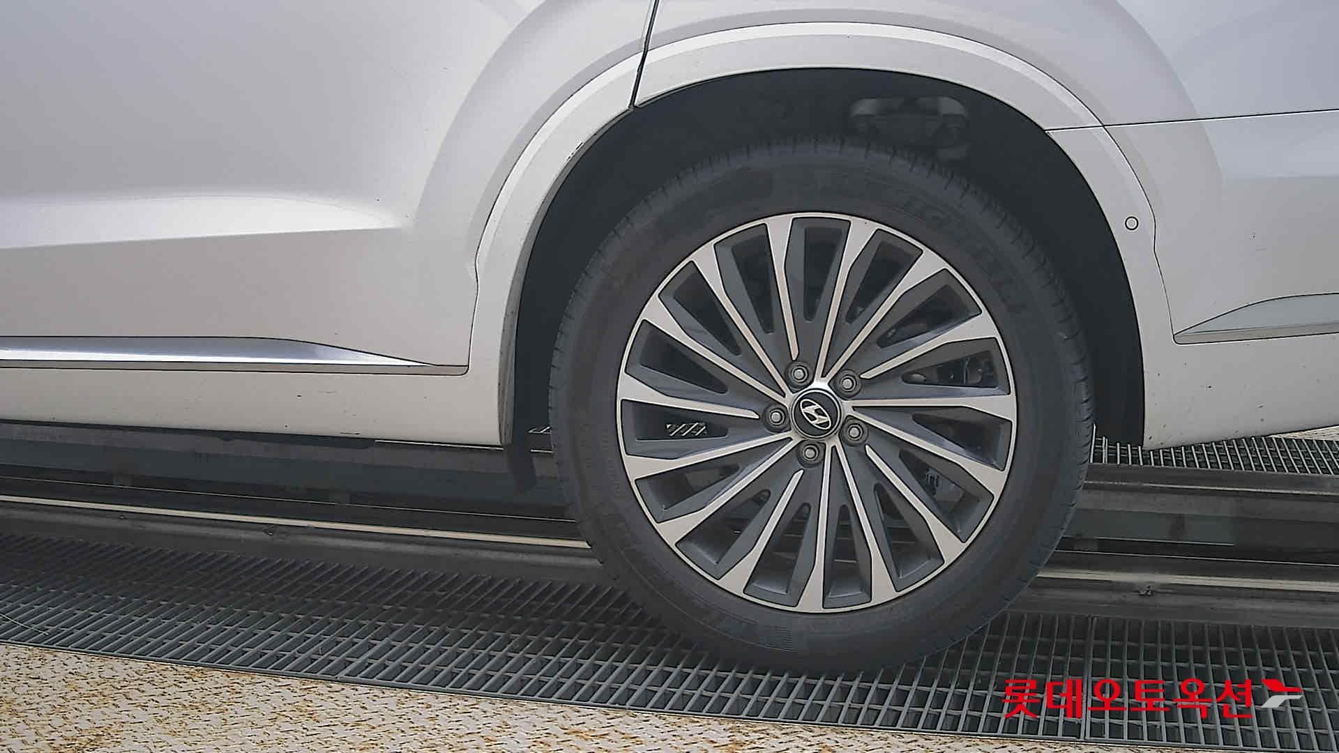 Hyundai - Palisade | (G)3.8 8 4WD AT 22