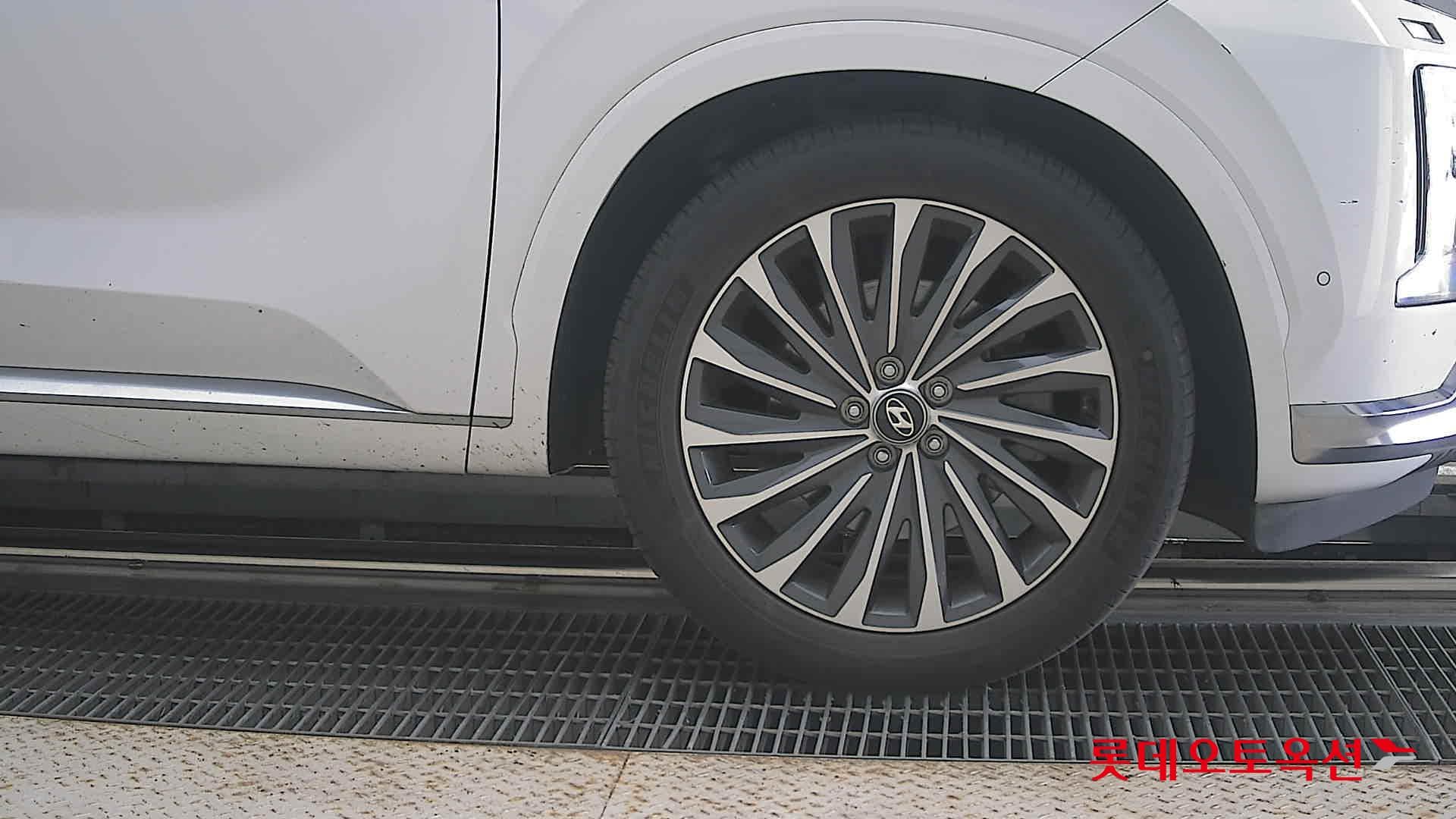 Hyundai - Palisade | (G)3.8 8 4WD AT 23