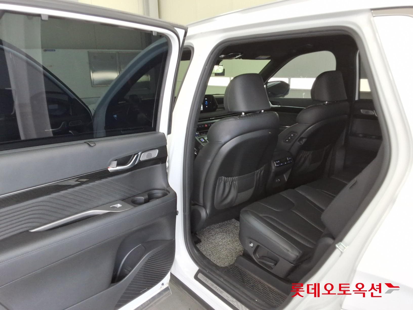 Hyundai - Palisade | (G)3.8 8 4WD AT 36