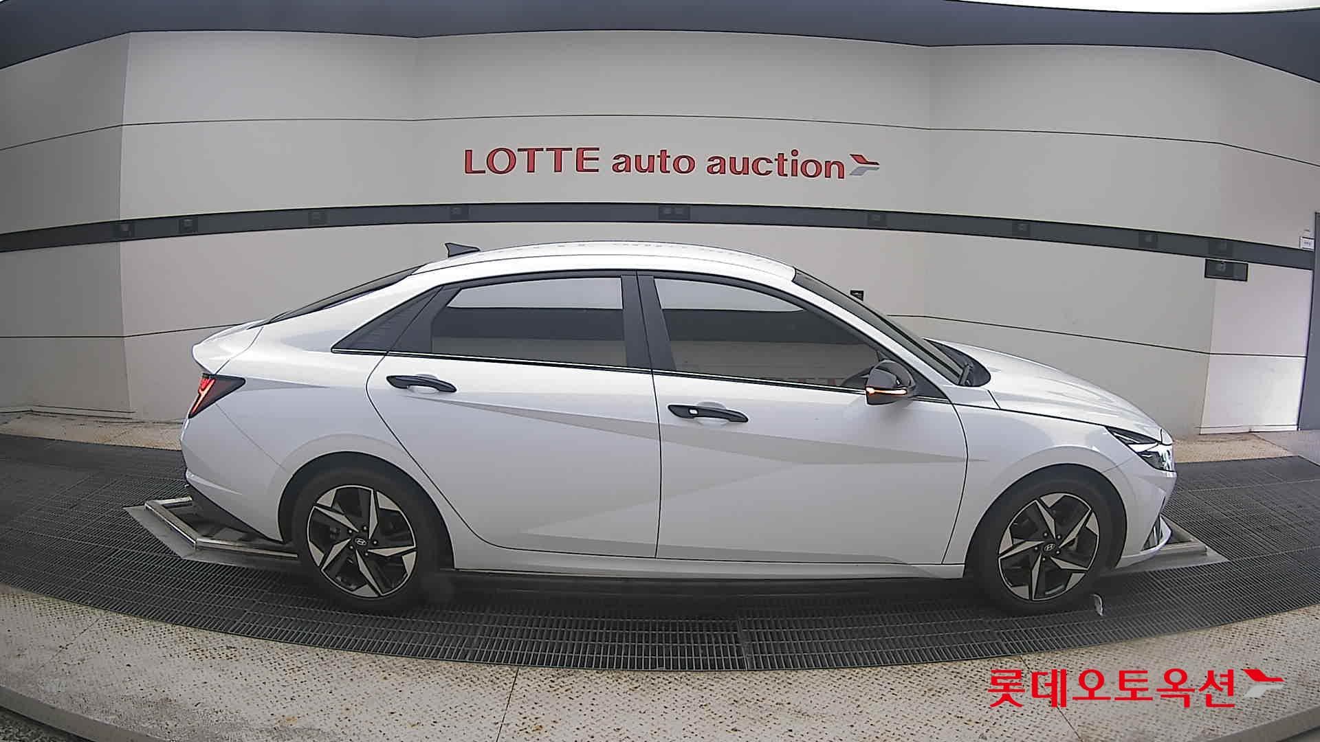 Hyundai - Elantra | ALL NEW (G) 1.6 INSPIRATION 16
