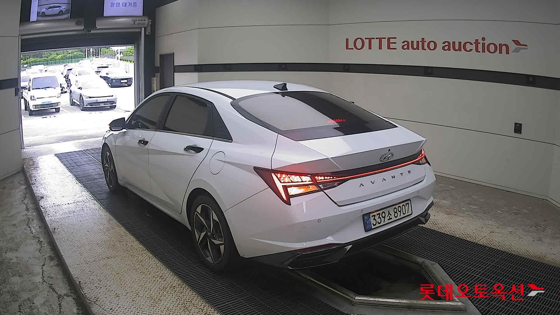 Hyundai - Elantra | ALL NEW (G) 1.6 INSPIRATION 10