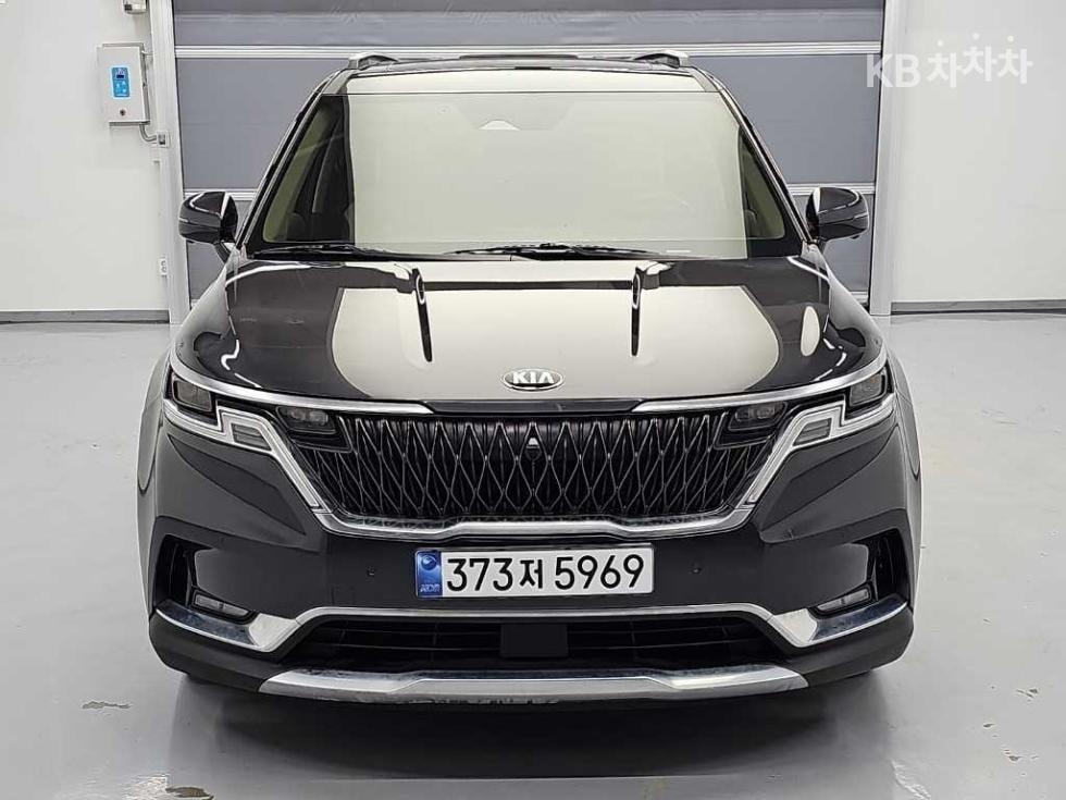كيا - كارنيفال | 4Gen G3.5 GDI 7Seater Signature
