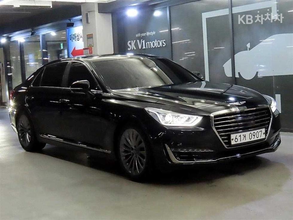 Genesis - EQ900 | 5.0 GDI AWD Prestige