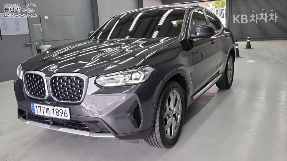 BMW - X4 | New xDrive 20 xLine