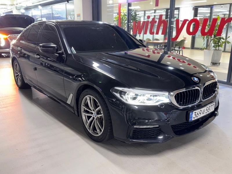 بي إم دبليو - 5-Series | All New 520 xDrive M Sport Package