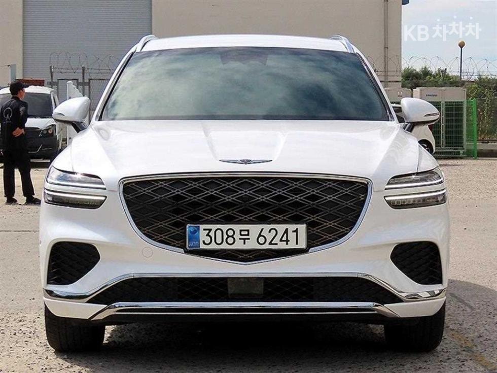 جينيسيس - GV70 | Gasoline 2.5T AWD