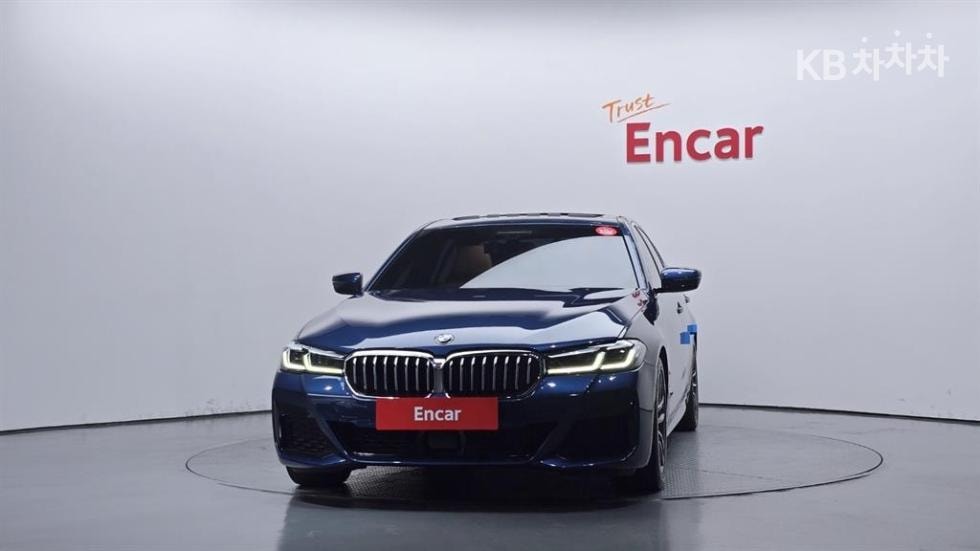 BMW - 5-Series | All New 520 M Sport