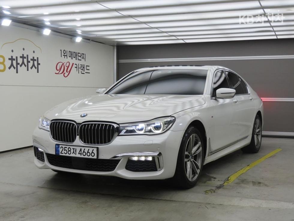 BMW - 7-Series | 730 xDrive M Sport