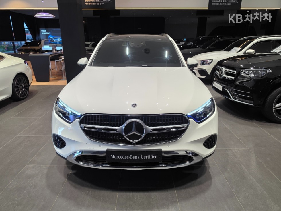 Mercedes-Benz - GLC-Class | 300 4Matic Avantgarde