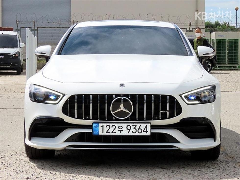 Mercedes-Benz - AMG GT | 43 4MATIC+ Base