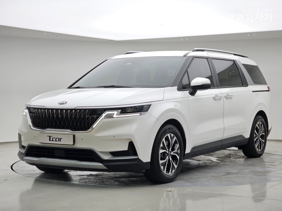 Kia - Карнивал | 4Gen D2.2 9Seater Prestige
