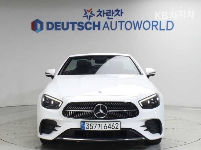 Mercedes-Benz - E-Class | E450 4MATIC Carbriolet Base