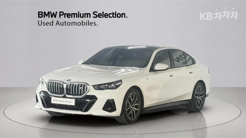 BMW - i5 | eDrive 40 M Sport
