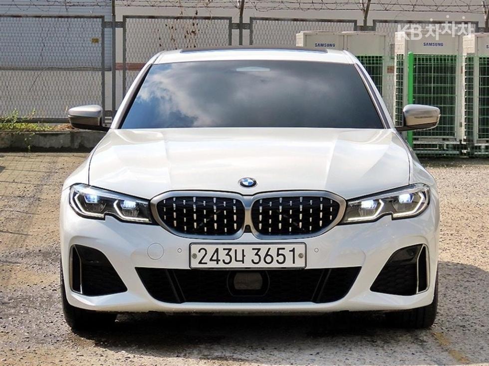 BMW - 3-Series | M340 Base