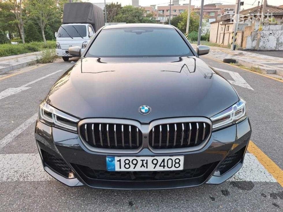 BMW - 5-Series | All New M550 xDrive