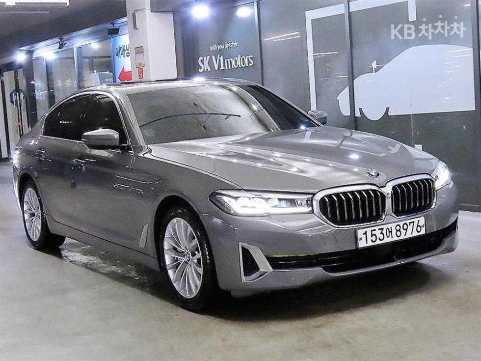 بي إم دبليو - 5-Series | All New 530 Luxury Line
