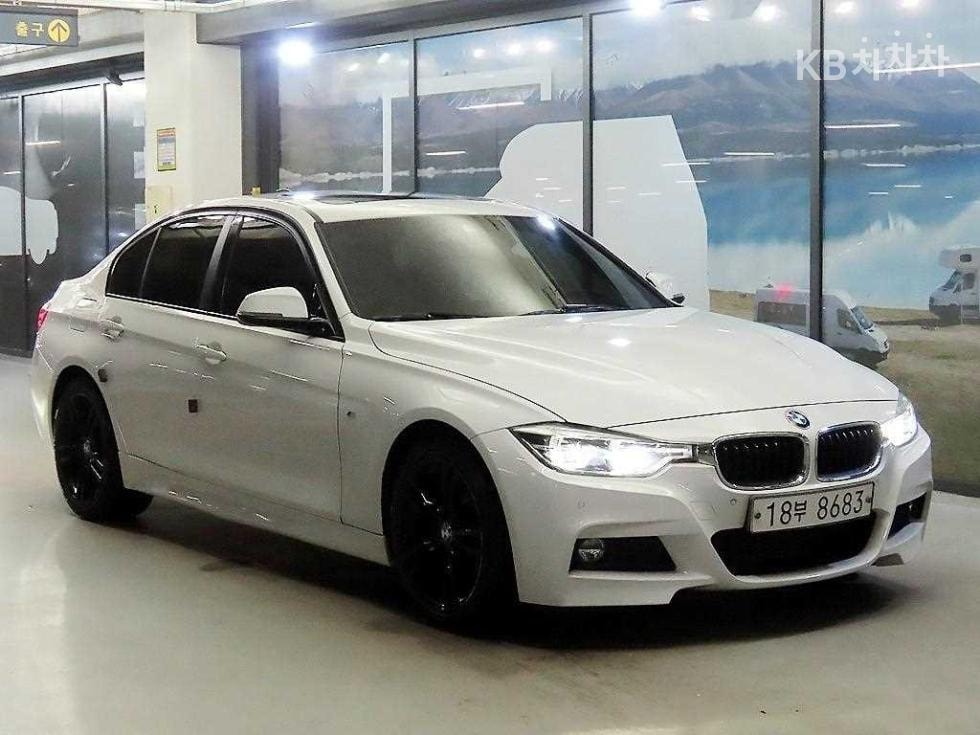 BMW - 3-Series | New 328 M Sport