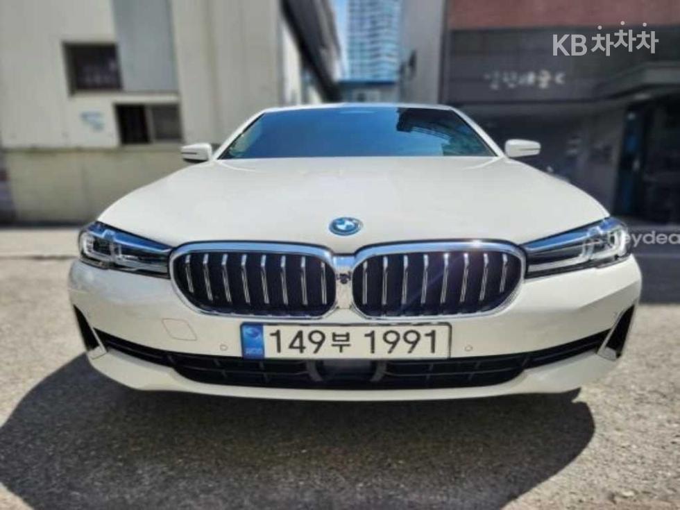 BMW - 5-Series | All New 530 M Sport