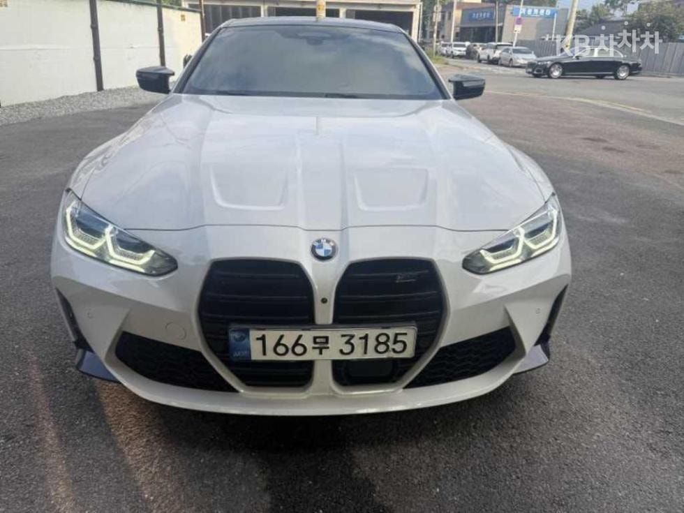 BMW - M4 | MSeries Coupe Competition