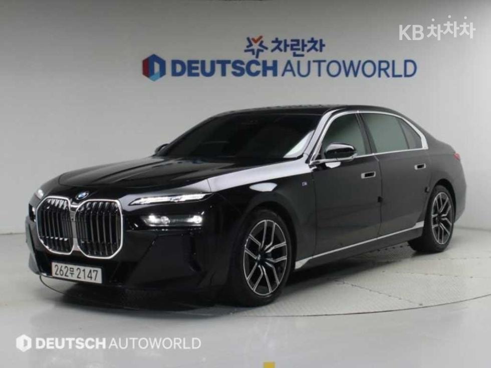 بي إم دبليو - 7-Series | 740 xDrive M Sport