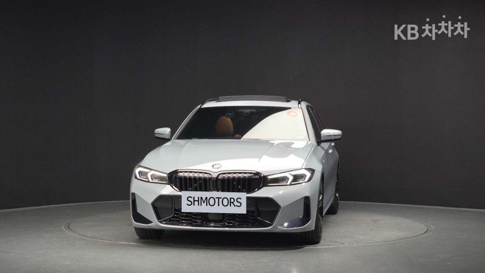 بي إم دبليو - 3-Series | 320 Touring M Sport