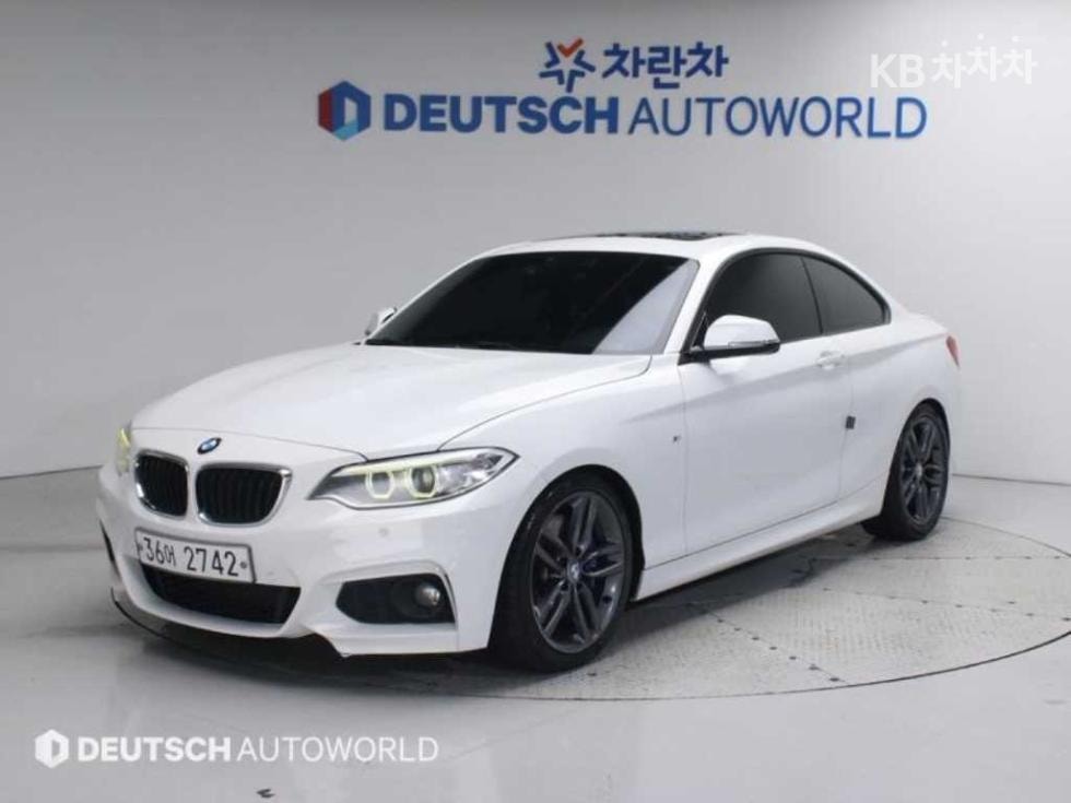 بي إم دبليو - 2-Series | 220 Coupe M Sport Package F22