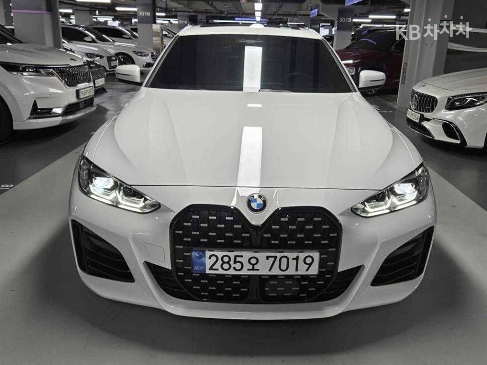 BMW - 4-Series | 420 Gran Coupe M Sport Performance Package