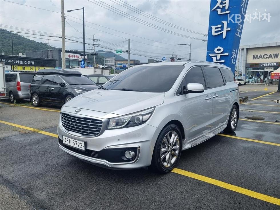 Kia - Карнивал | All New 9Seater 2.2 Diesel Noblesse