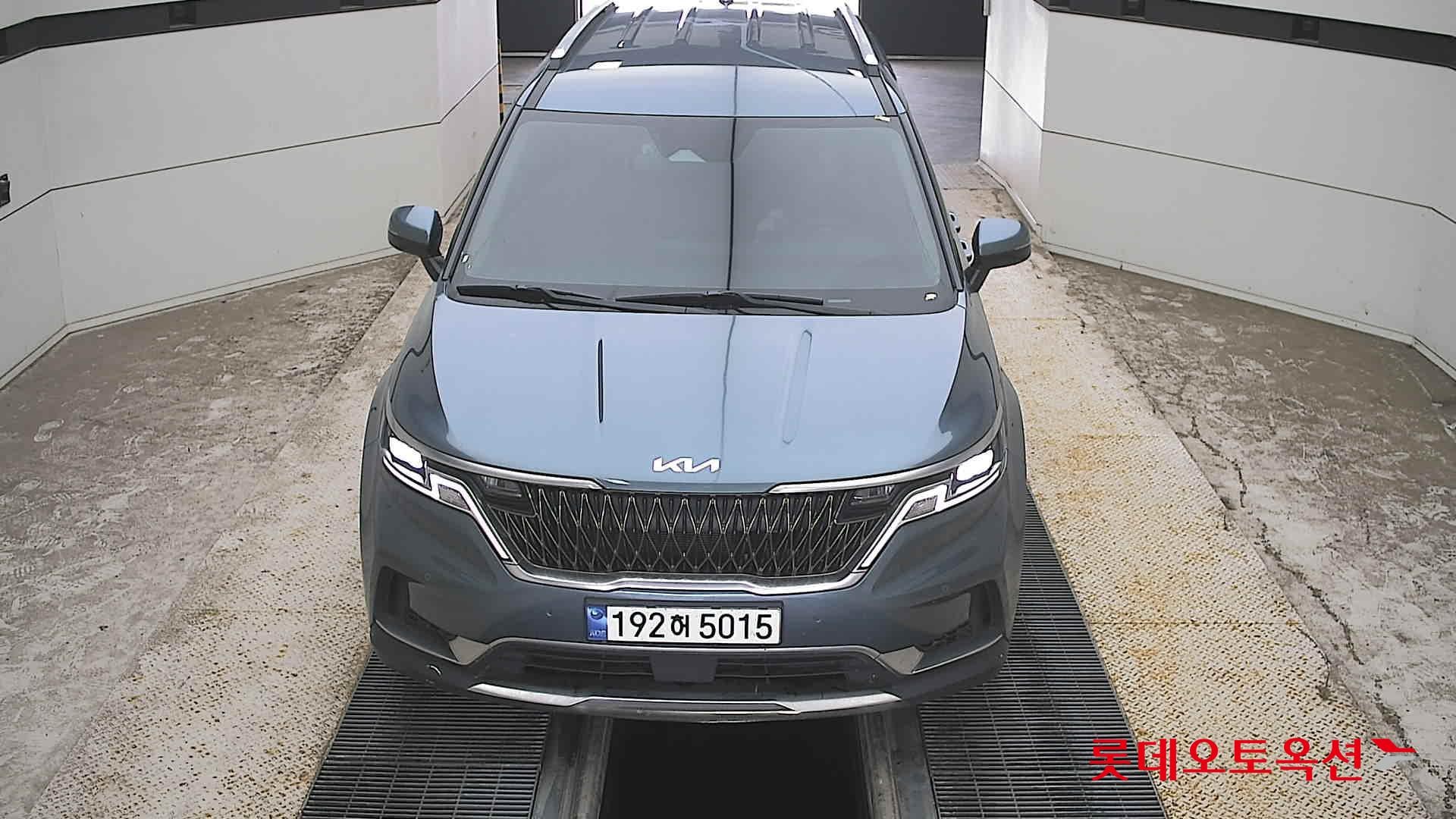 Kia - Carnival | KA4 (D) 2.2 Noblesse 9Seater