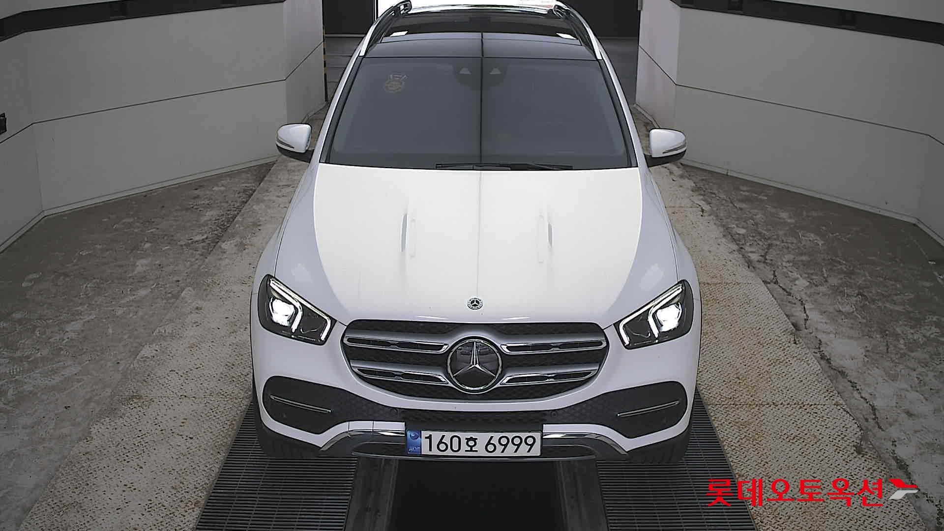 مرسيدس - GLE-Class | 300 (D) 2.0 4MATIC