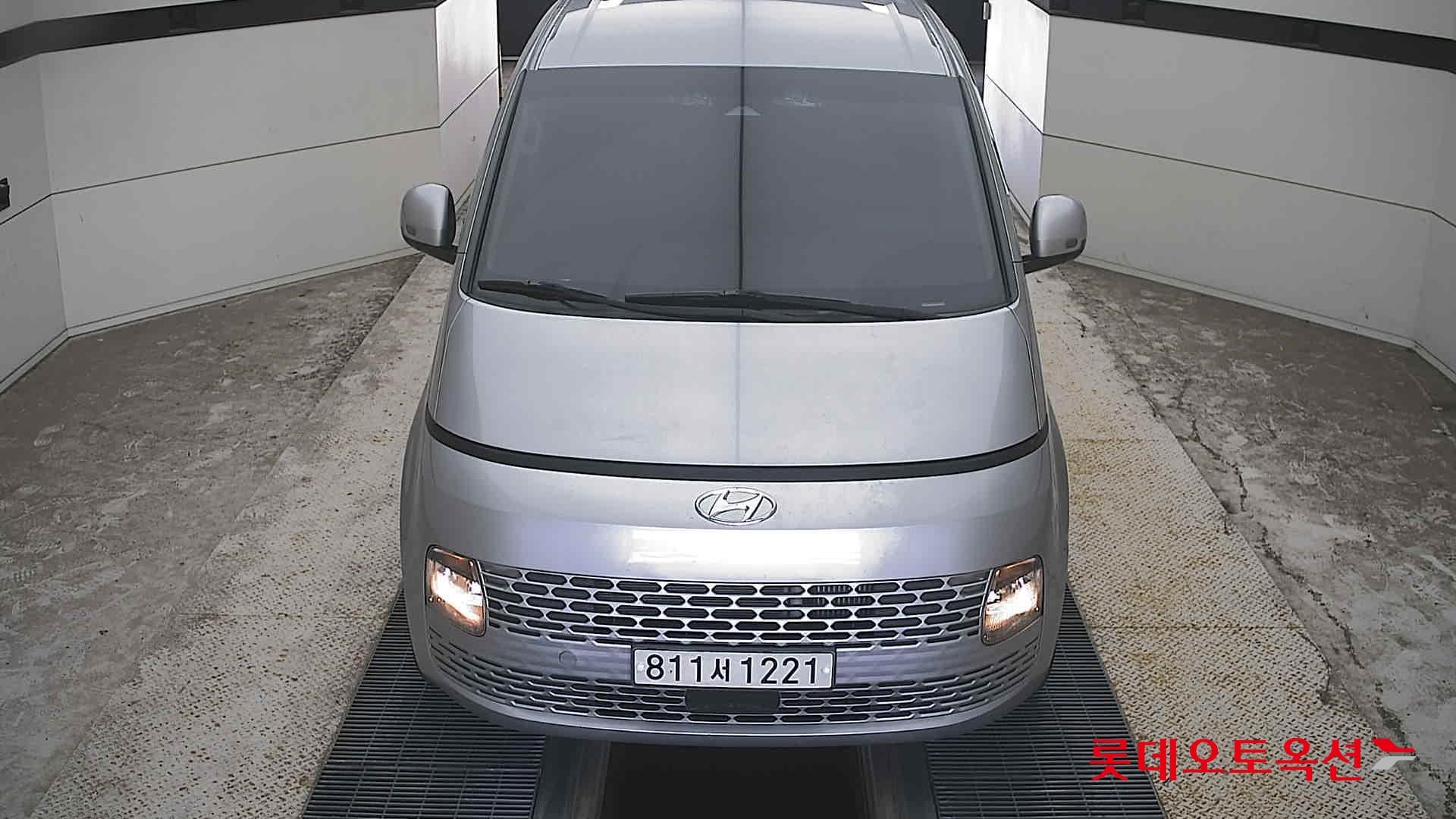 Hyundai - Staria | (D) 2.2 Cargo 3Seater Modern