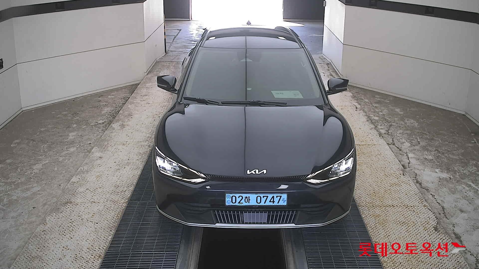 Kia - EV6 | (E) Long Range 2WD