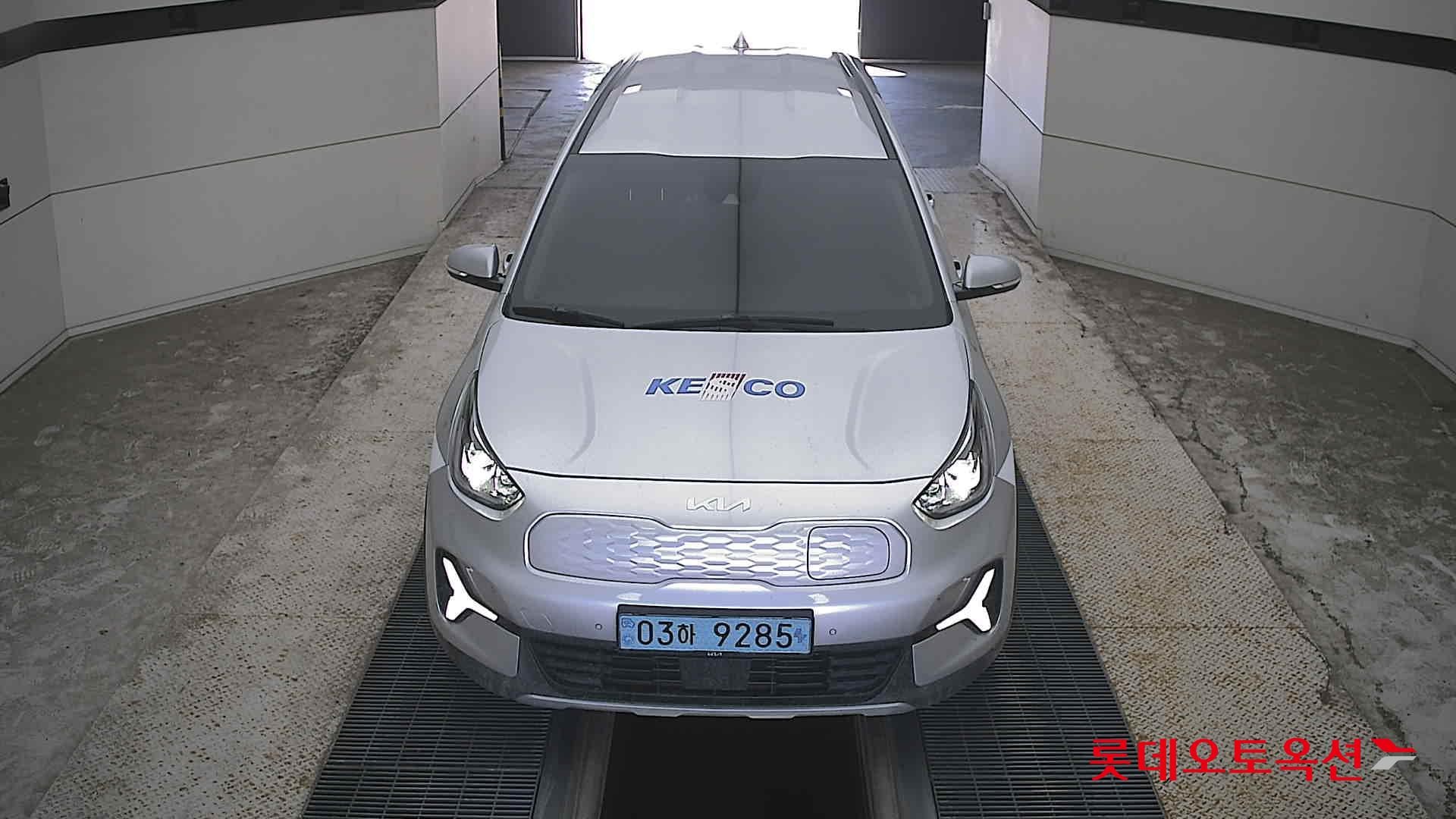 Kia - Niro | PLUS (E)