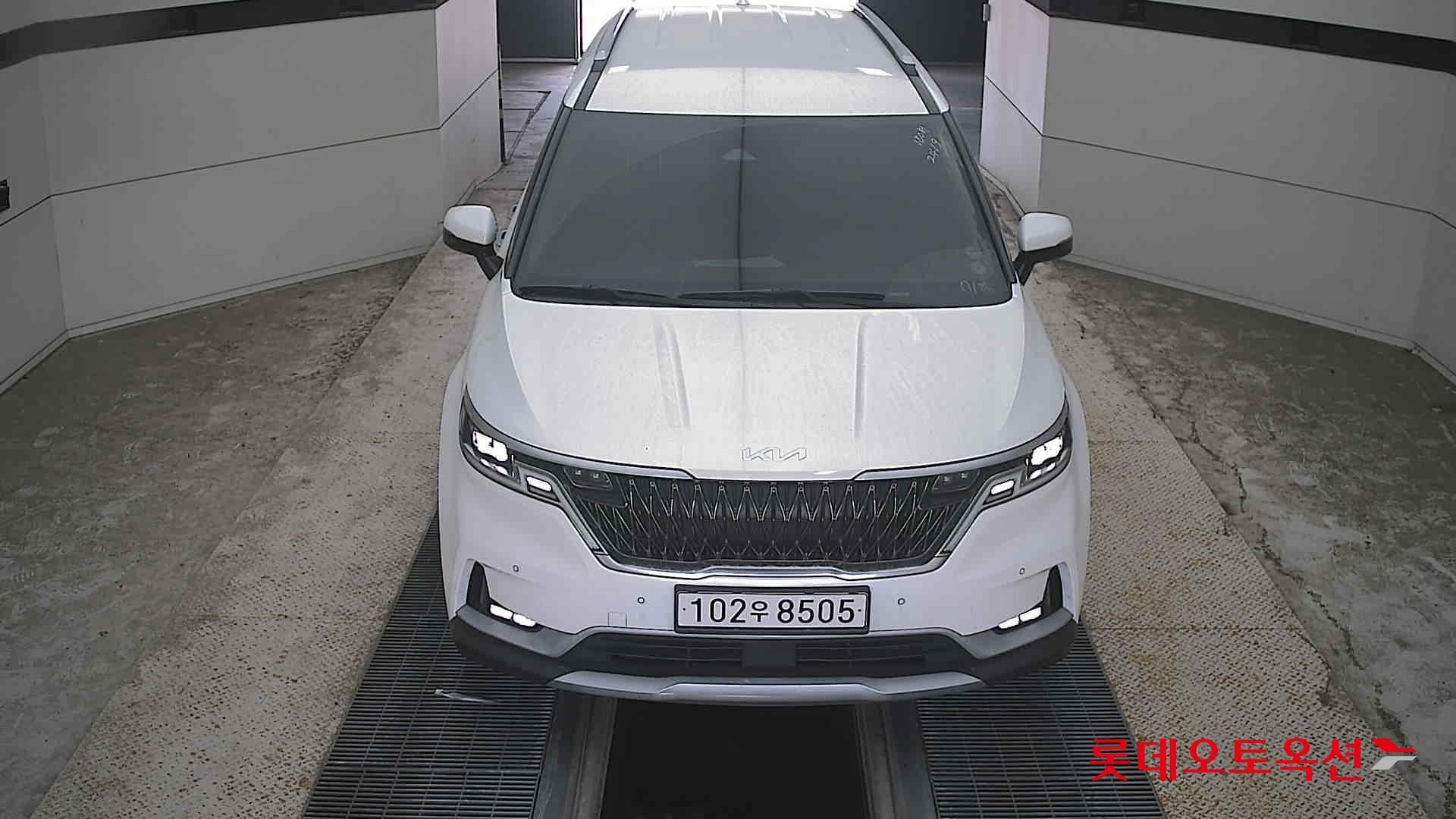 Kia - Carnival | KA4 (G) 3.5 Prestige 9Seater