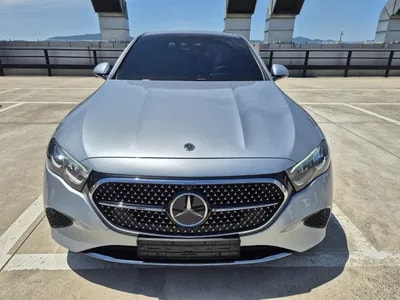 Mercedes-Benz - E-Class | E200 Avantgarde