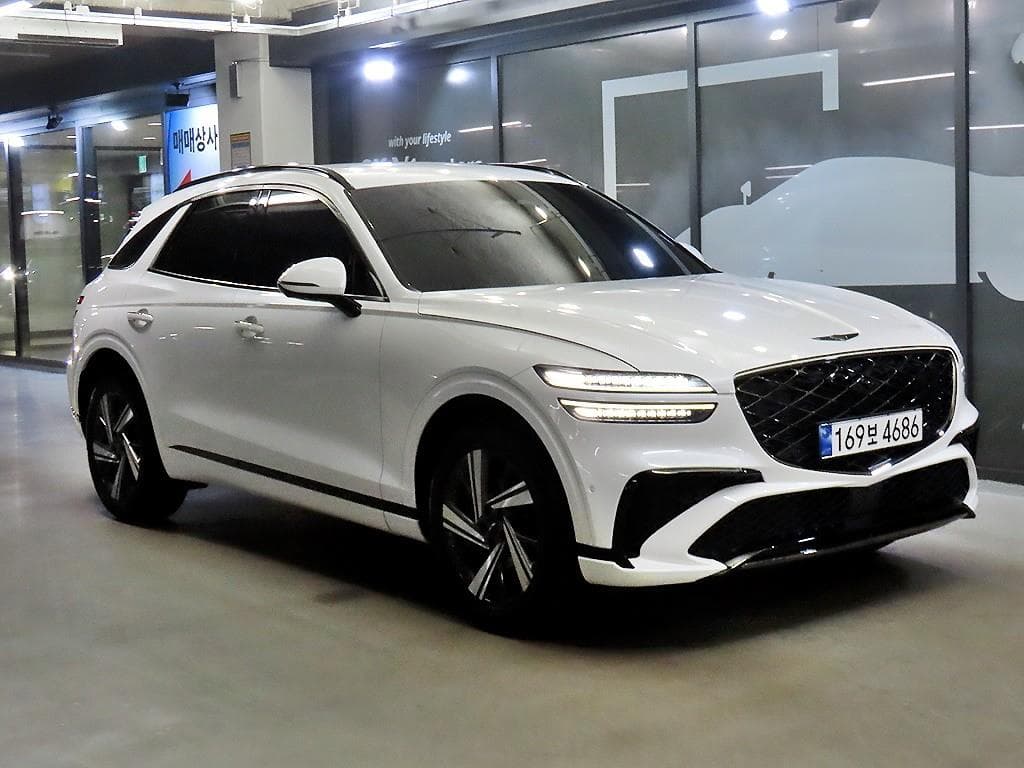 Genesis GV70