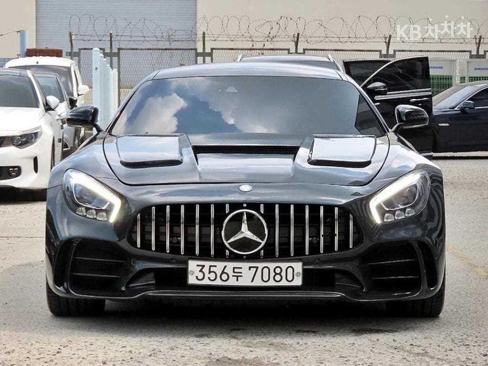 مرسيدس AMG GT
